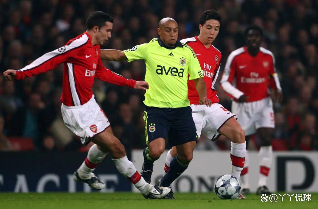 费耶诺德内部会议纪要流出——冲刺阶段战术微调,欧篮联使命明确,轮换策略成焦点的简单介绍 费耶诺德内部会议纪要流出——冲刺阶段战术微调,欧篮联使命明确,轮换策略成焦点的简单介绍