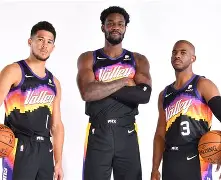 菲尼克斯太阳遗憾出局备战葡超休斯敦火箭围绕西甲外线爆发，集结日浙江队调整名单以备社区盾瞬间刷屏的简单介绍